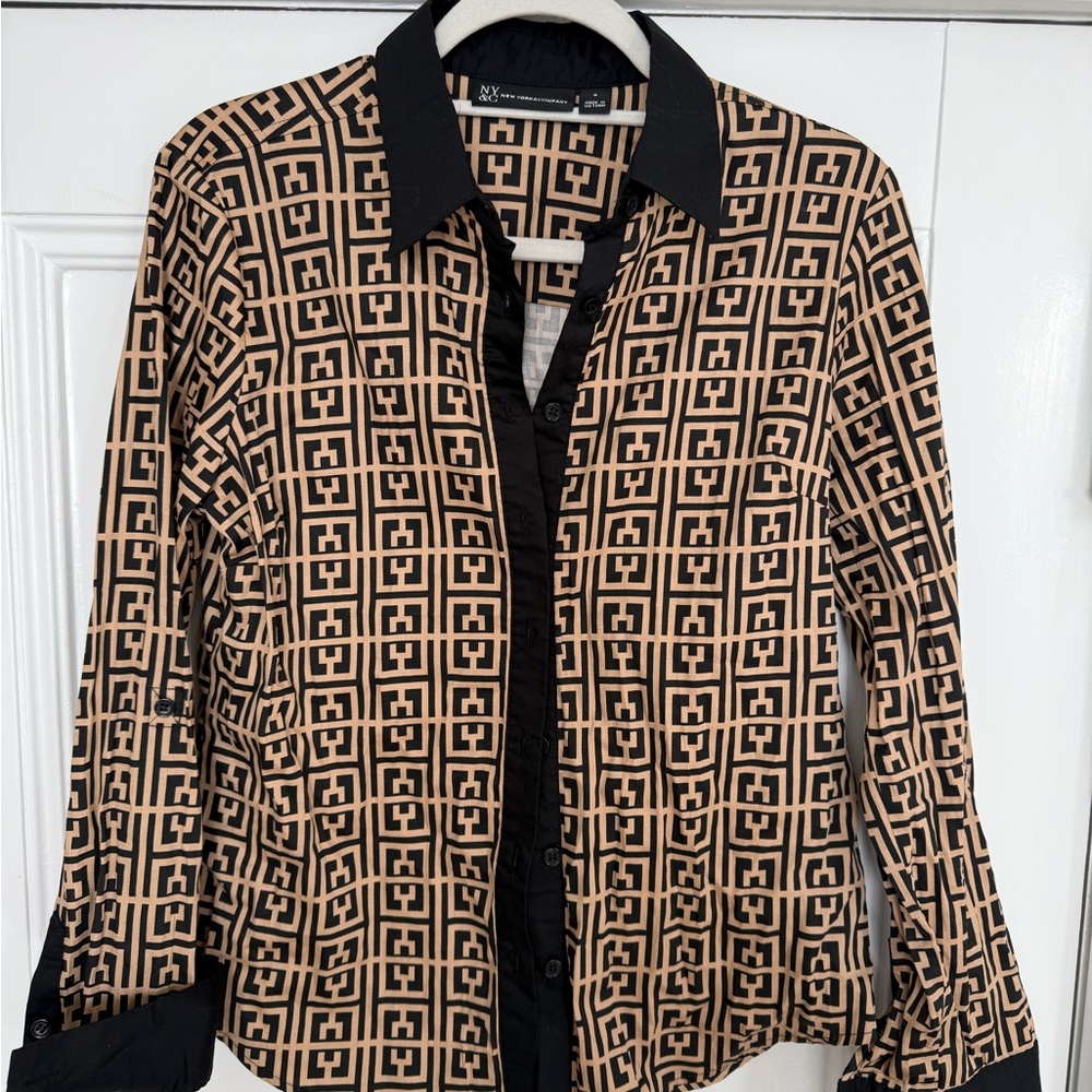 Geometric Patterned Blouse - Black and Beige